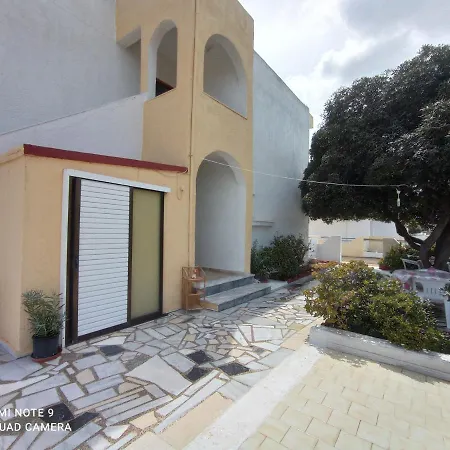 Inn Iasonas *