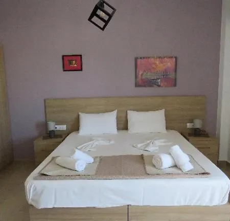 Iasonas Inn *